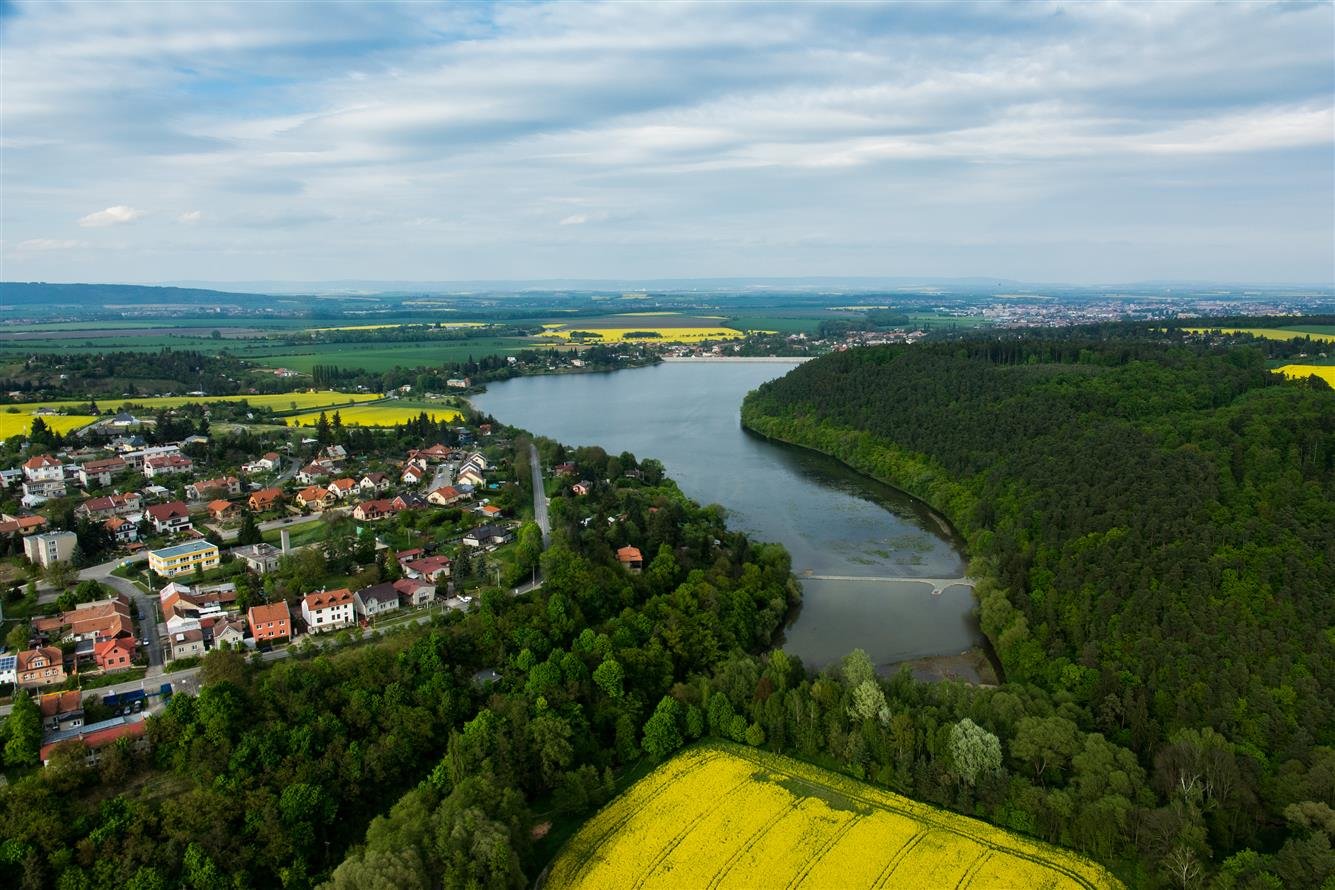 Reservoir Autokemp Mostkovice
